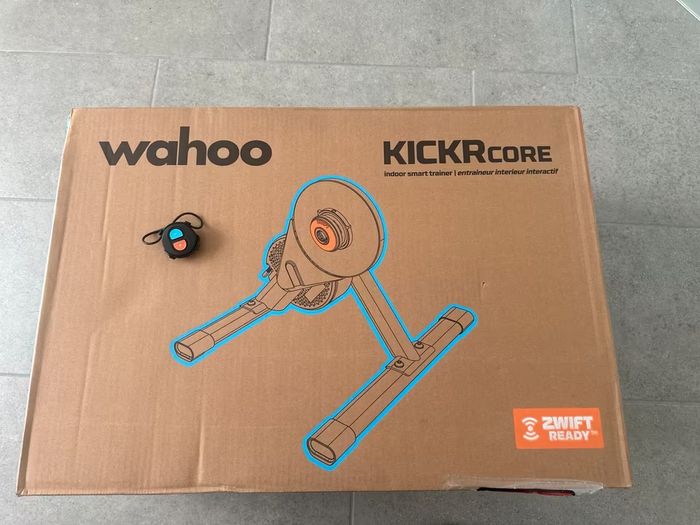 Wahoo Kirck Core 2 avec Zwift Cog et Click Neuf