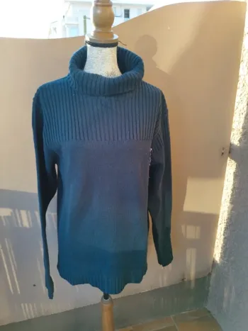 Pull col roulé taille xl