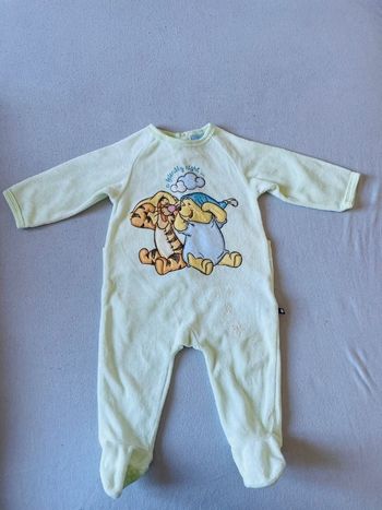 Lot  pyjamas polaires garçon taille 6 mois