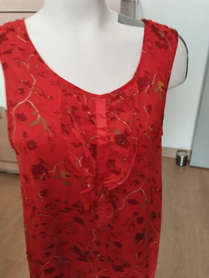 Robe Kiabi rouge taille 42 tbe - photo numéro 2