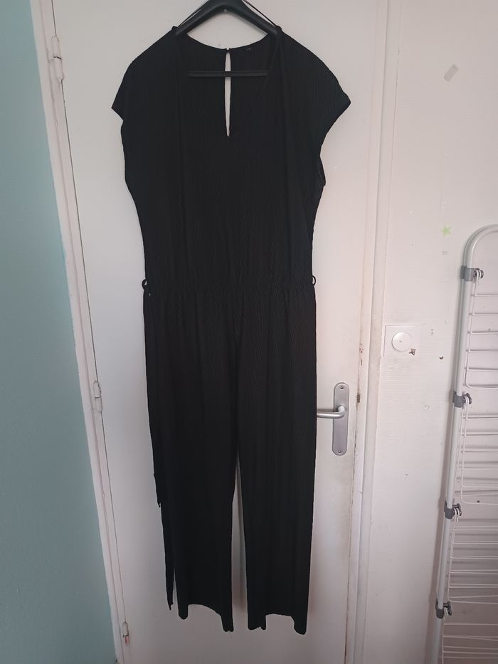 Combinaison - photo numéro 2