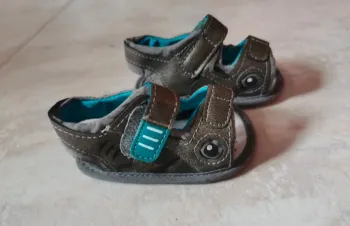 Chaussures sandales bébé garçon 0/3 mois NEUVES