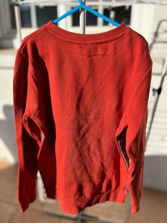 Sweat orange Kiabi 10 ans - photo numéro 2