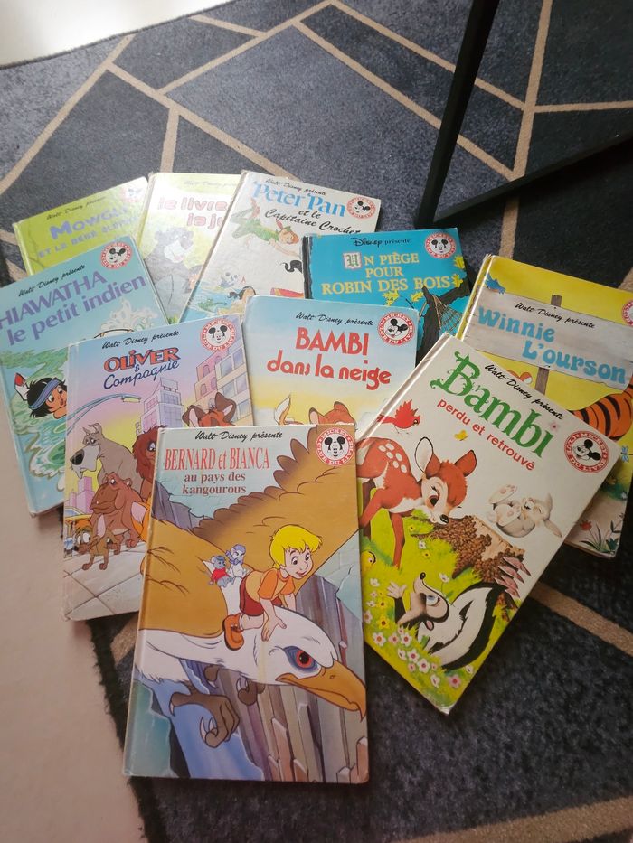 Disney 32 livres nouveaux et des anciens - photo numéro 3