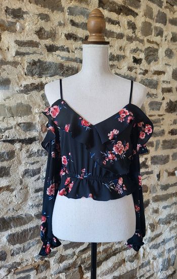 Top court crop top épaules dénudées fleuri noir H&M Taille 34