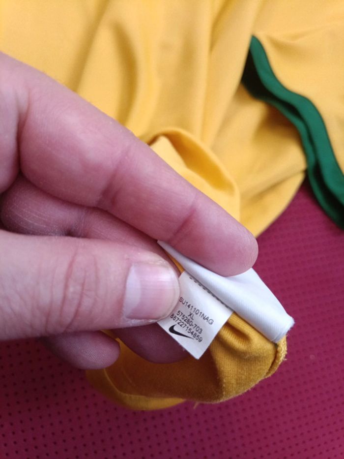 Maillot de foot Brésil, Nike Authentique Officiel taille Adulte XL - photo numéro 11