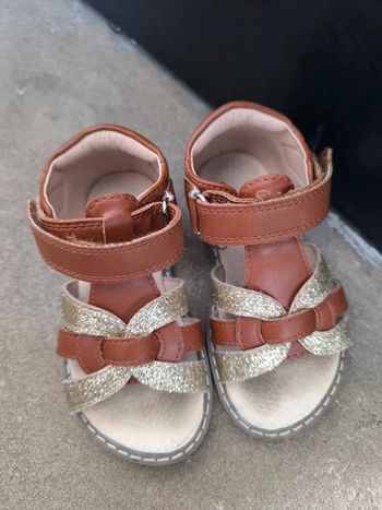 Sandales en cuir Na !