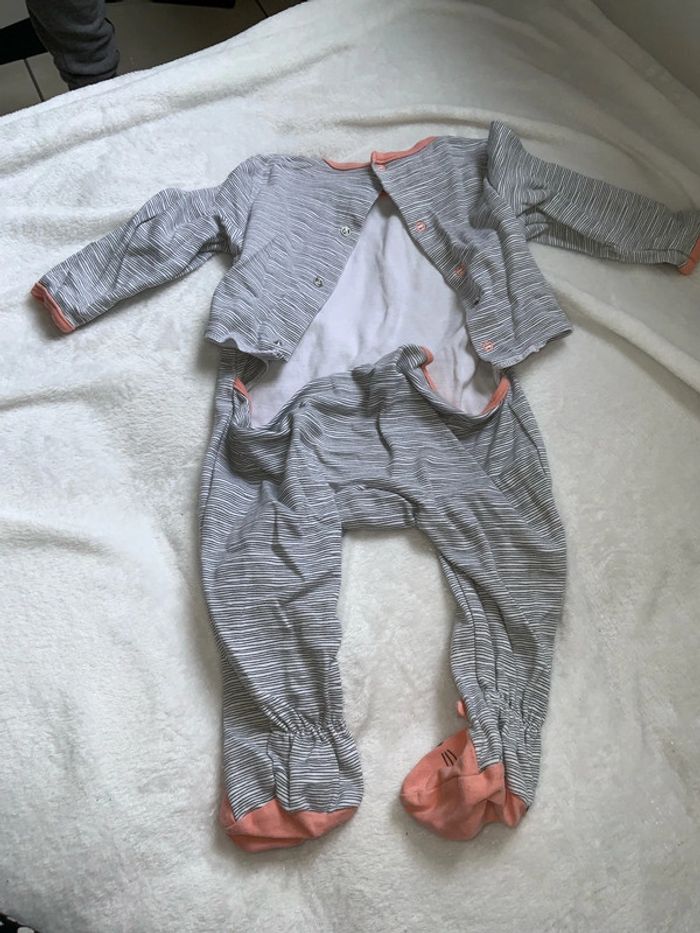 Pyjama - photo numéro 2