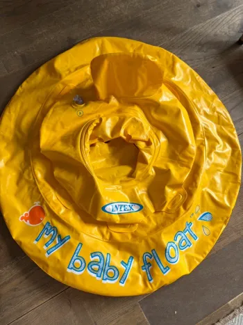 Bouée bébé Intex piscine plage jaune parfait état