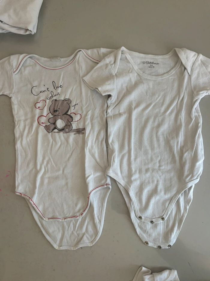 Lot de 7 bodys 36 mois 3 ans - photo numéro 4