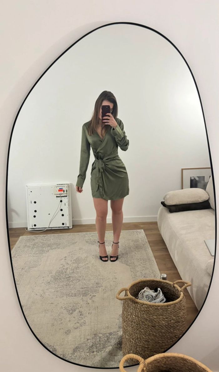 Robe satinée vert kaki Mango femme taille S - FR36 - W26