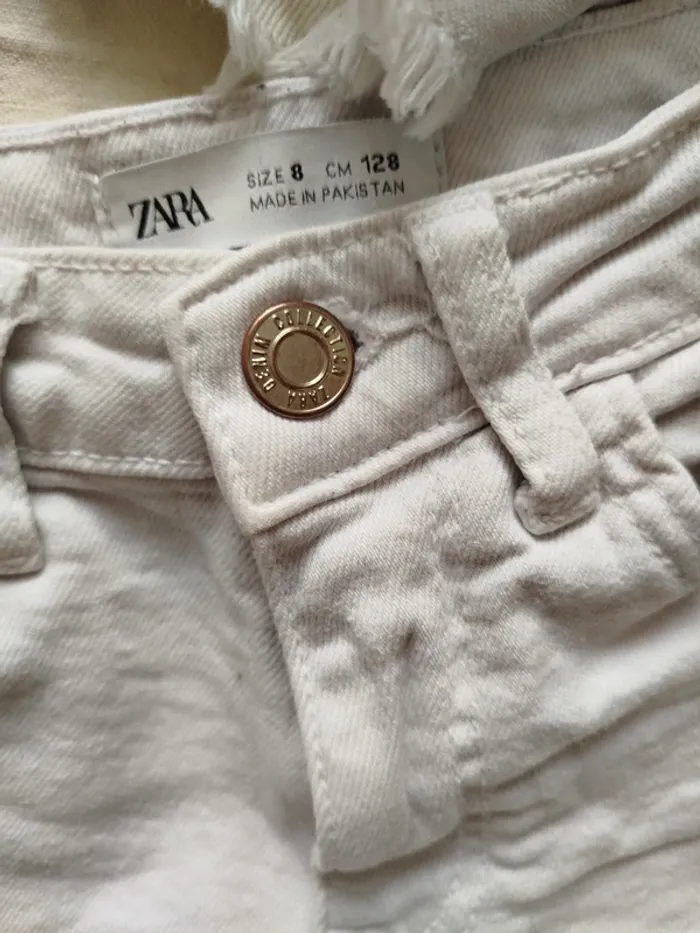 Lot de deux short Zara 6 ans - photo numéro 3
