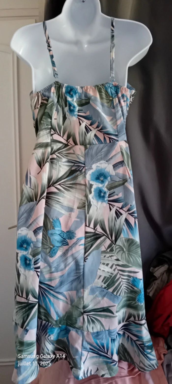Robe estivale bas volanté ouvert imprimé fleurs zhu su feng femme M - photo numéro 4