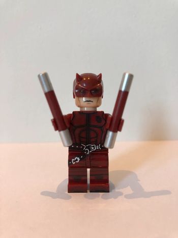 Figurine type lego Daredevil. Marvel