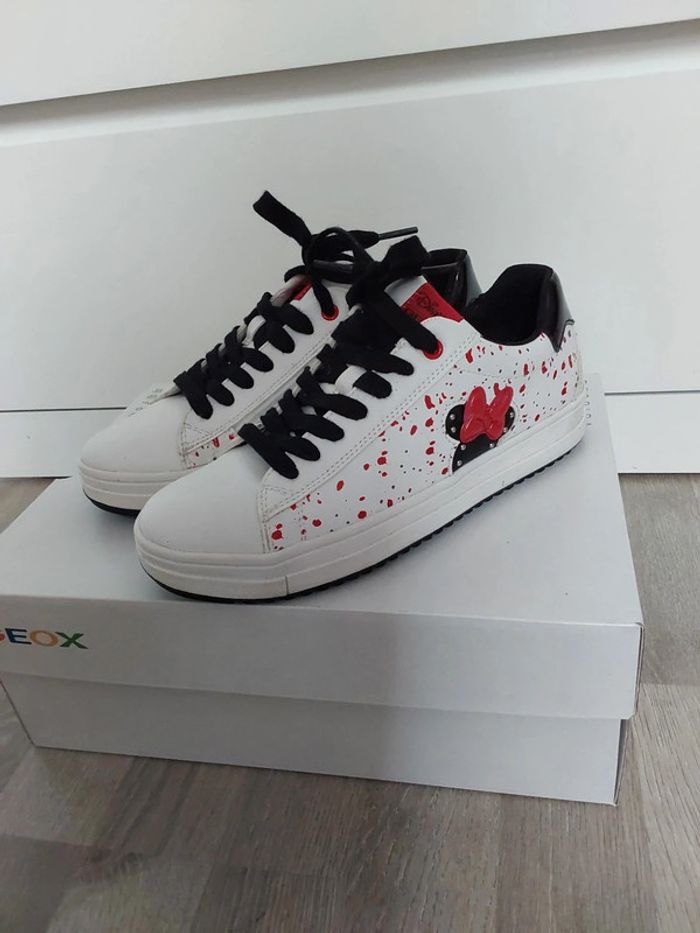 Sneakers Minnie Geox taille 36 - photo numéro 2