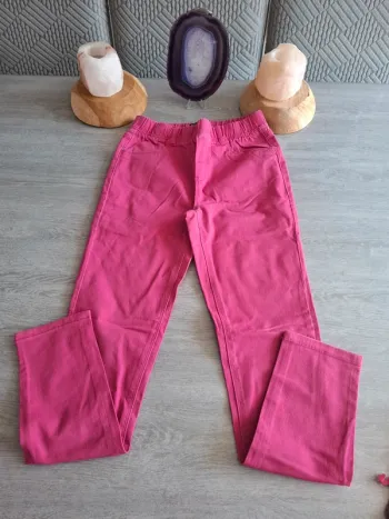 Pantalon taille 12 ans neuf sans étiquette 🏷