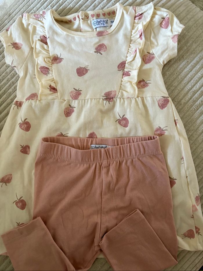 Ensemble, robe et legging, marque Dirkje.