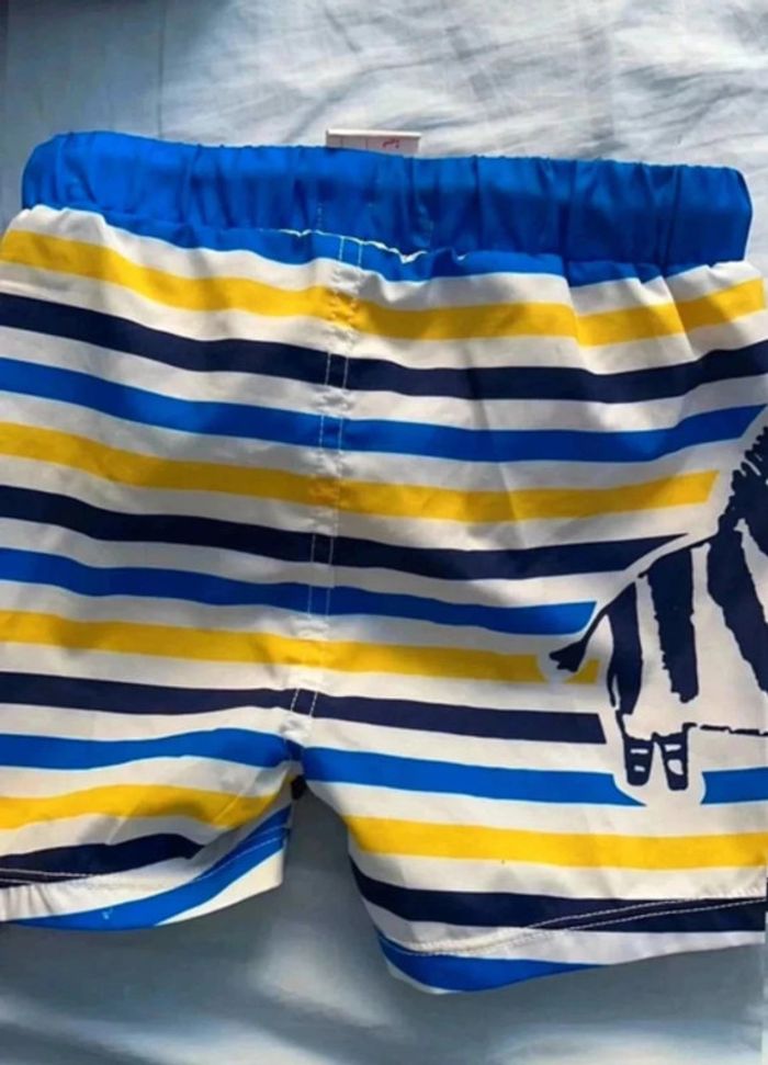 Maillot bain garçon - photo numéro 3