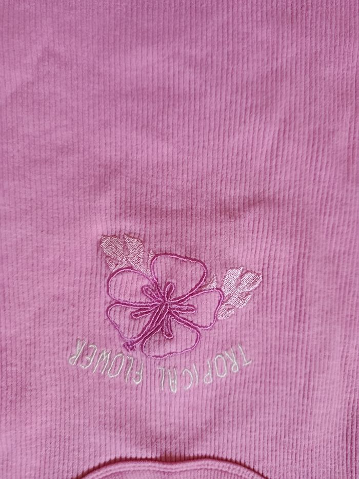 Débardeur marque Kiabi taille 12 ans - photo numéro 2