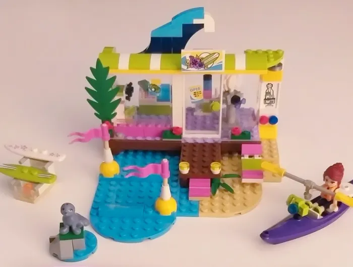 Lego friends 41315 Le magasin de plage - photo numéro 2