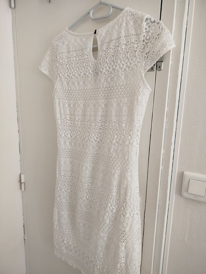 Robe Femme, taille 38 - photo numéro 3