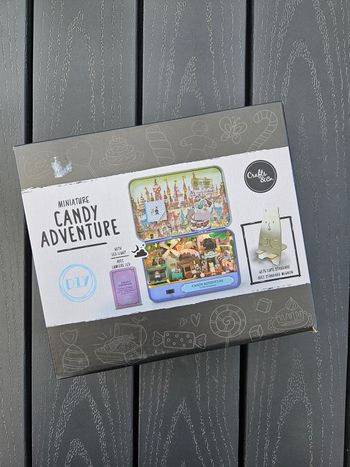 Miniature candy adventure
Neuf