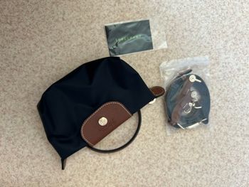 Sac longchamp noir avec bandoulière