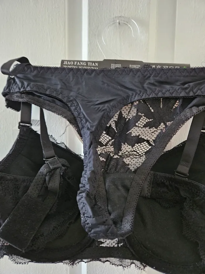 Ensemble Soutien-gorge 100B/ String T.L - photo numéro 7