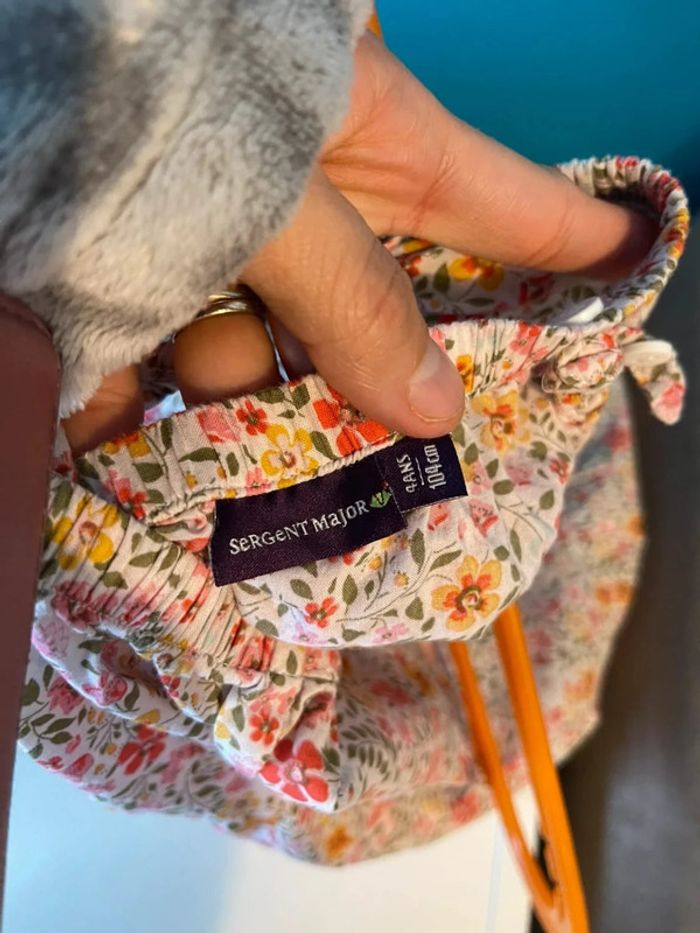 Jolie robe fleurie 4 ans sergent Major - photo numéro 4