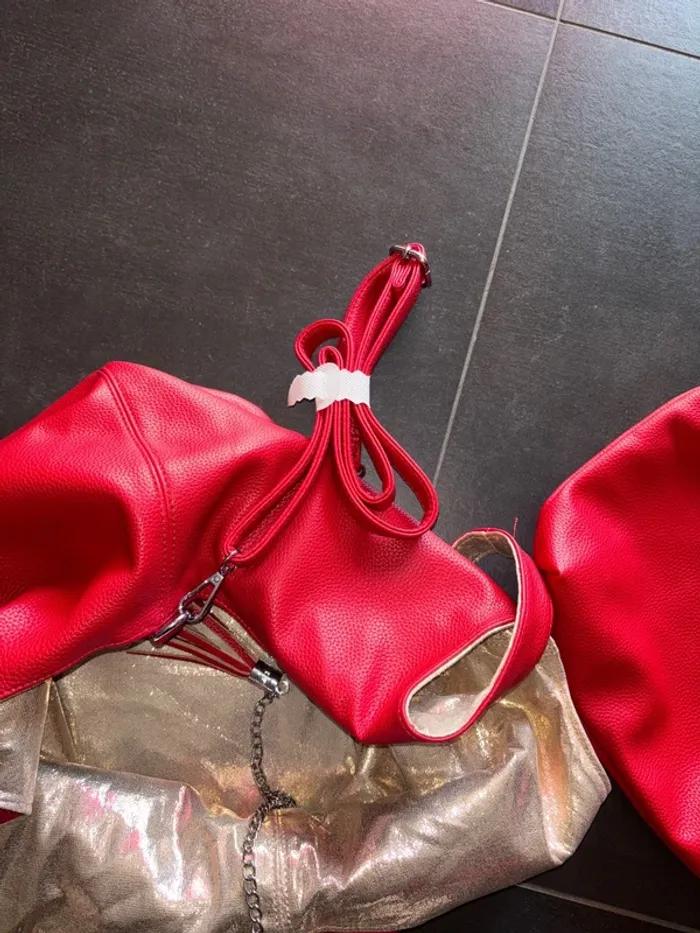 Magnifique Sac à main ou bandoulière réversible et pochette assorti - photo numéro 7