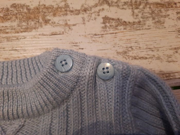 Pull tricot chaud winnie l ourson TBE - photo numéro 5