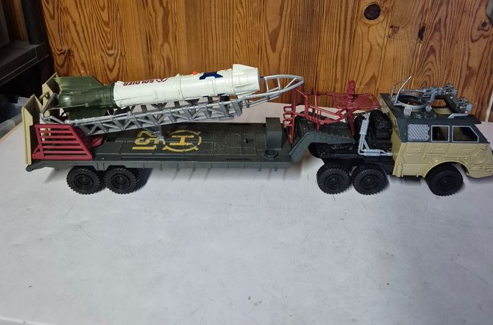 GI Joe soldat force sentinelle camion remorque véhicule militaire camion lanceur missile 76cm - photo numéro 3