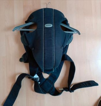 Porte bébé baby Bjorn 