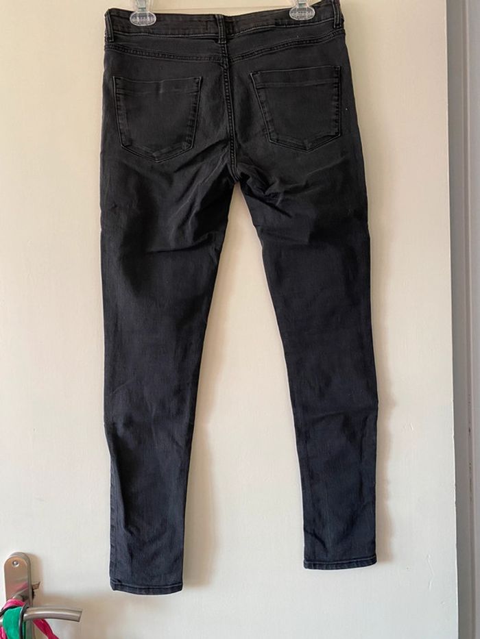 Pantalon jeans Kiabi Skinny Fit Taille 38 - photo numéro 2