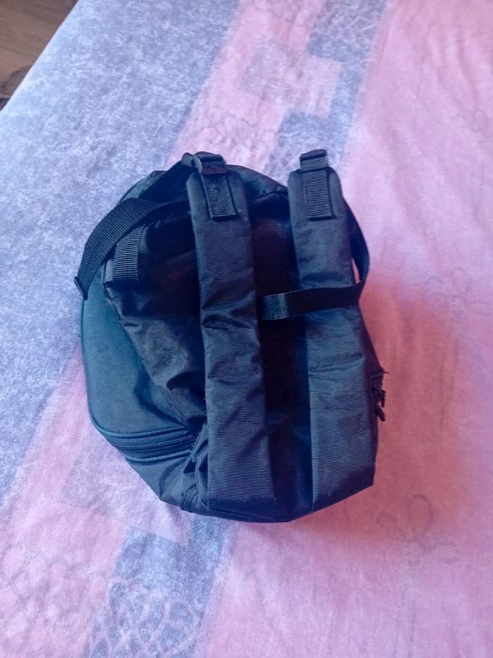 Sac à dos pour casque moto - photo numéro 2