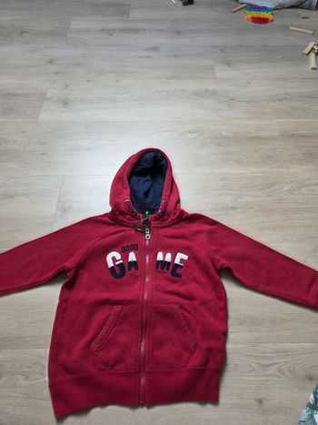 Gilet zippé à capuche 5 ans