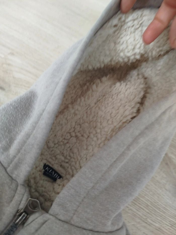 Veste a capuche kiabi 6 ans - photo numéro 3
