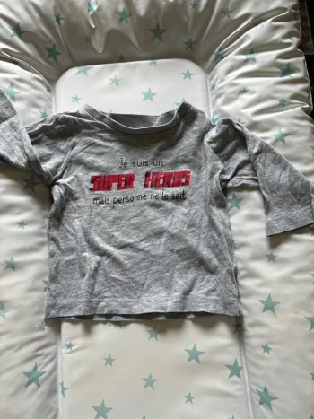 TEE shirt 6 mois