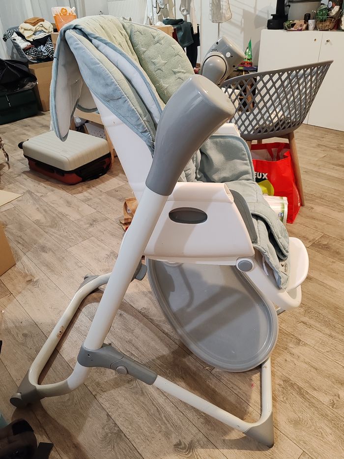 Chaise haute bébé évolutive (3 ans) Lorelli - photo numéro 3