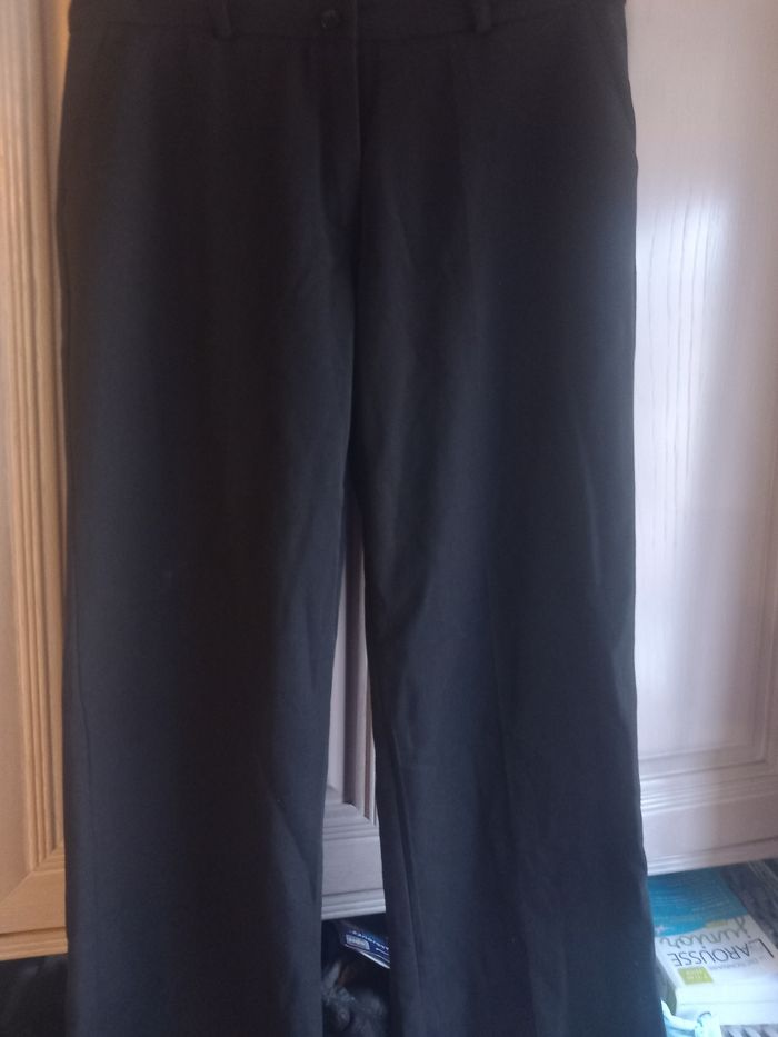 Pantalon noir T3 - photo numéro 3