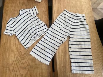 Ensemble 2-3 ans été t-shirt crop top Zara pantalon fluide marin