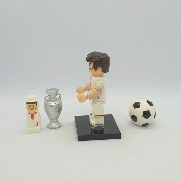 🎽 Figurine Footballeur Polonais - Robert Lewandowski - (Style Lego) 🎽 - photo numéro 2