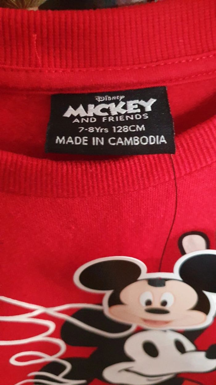 Sweat Disney Mickey taille 7-8 ans - photo numéro 3