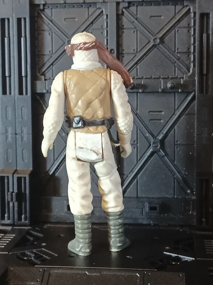 Starwars - figurine Luke Hoth - photo numéro 3