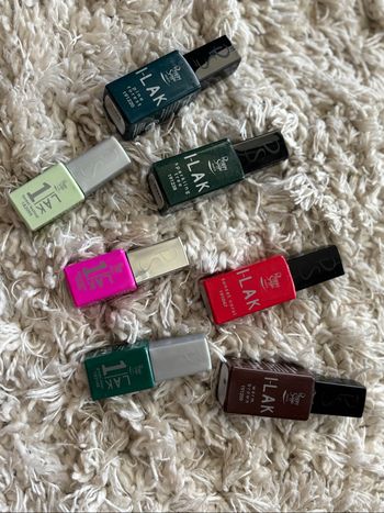 Lot de vernis
