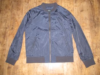 blouson léger / veste légère taille M KIABI