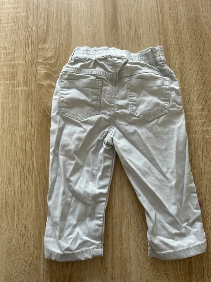 Pantalon 6 mois 👖 - photo numéro 2