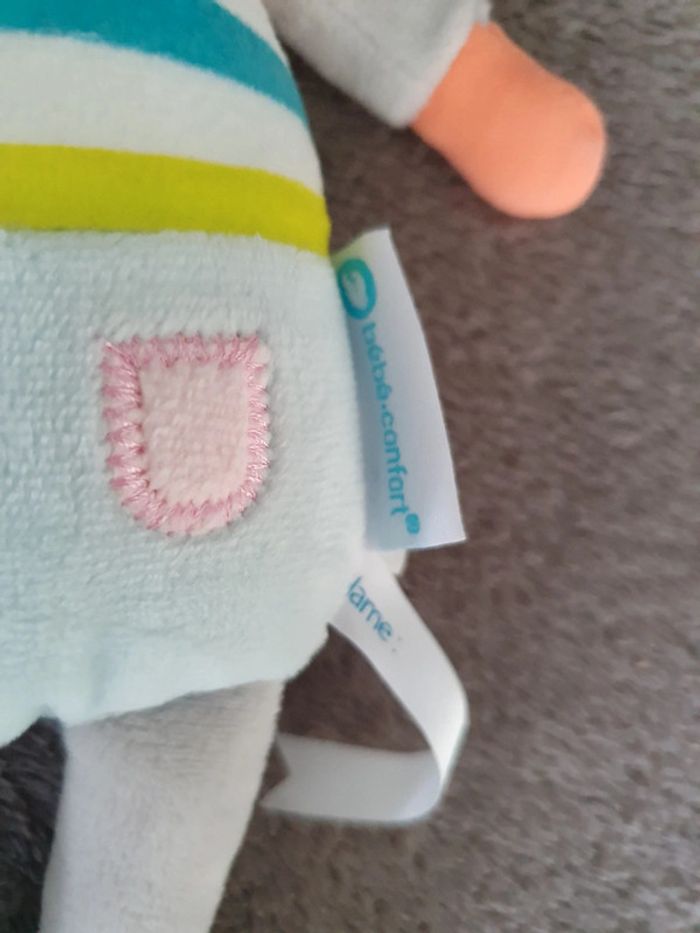Peluche Éléphant bébé conforr - photo numéro 2