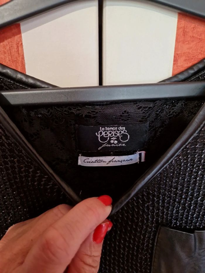 Pull ouvert dos - photo numéro 2