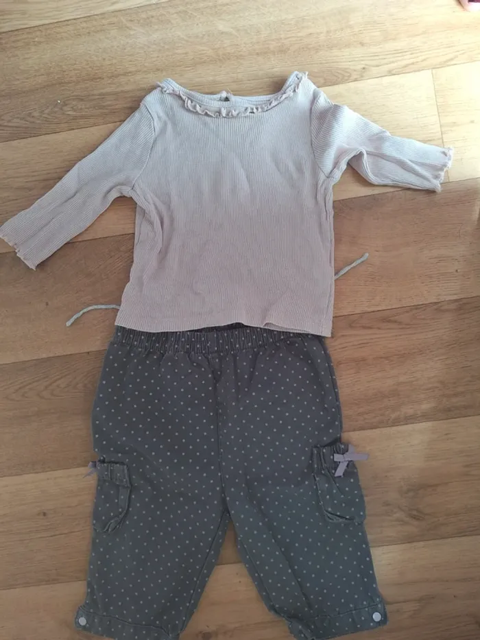 Ensemble t-shirt et pantalon en 6mois